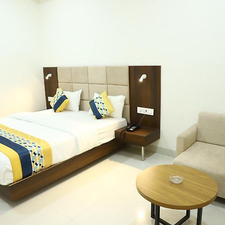 Hotel Singhnature Khandwa エクステリア 写真