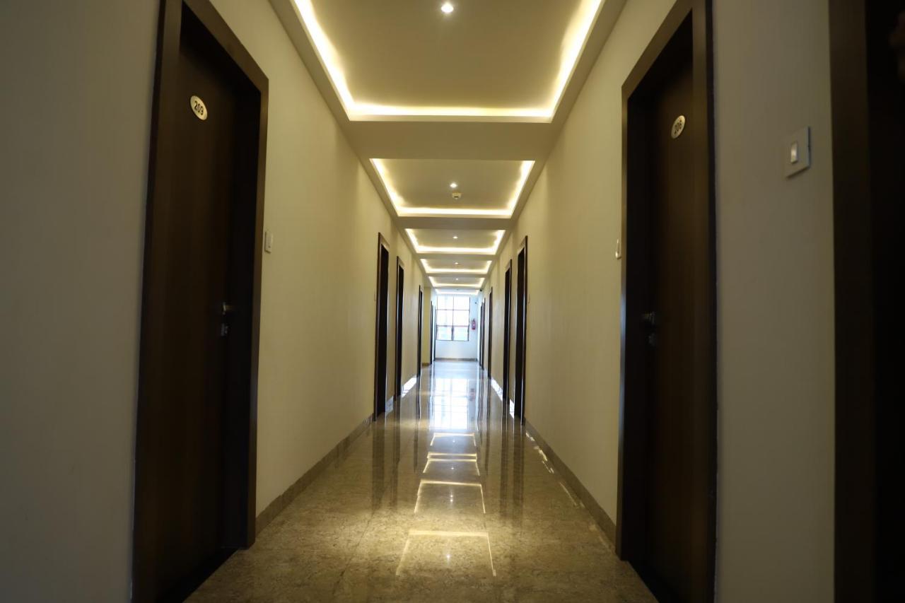 Hotel Singhnature Khandwa エクステリア 写真
