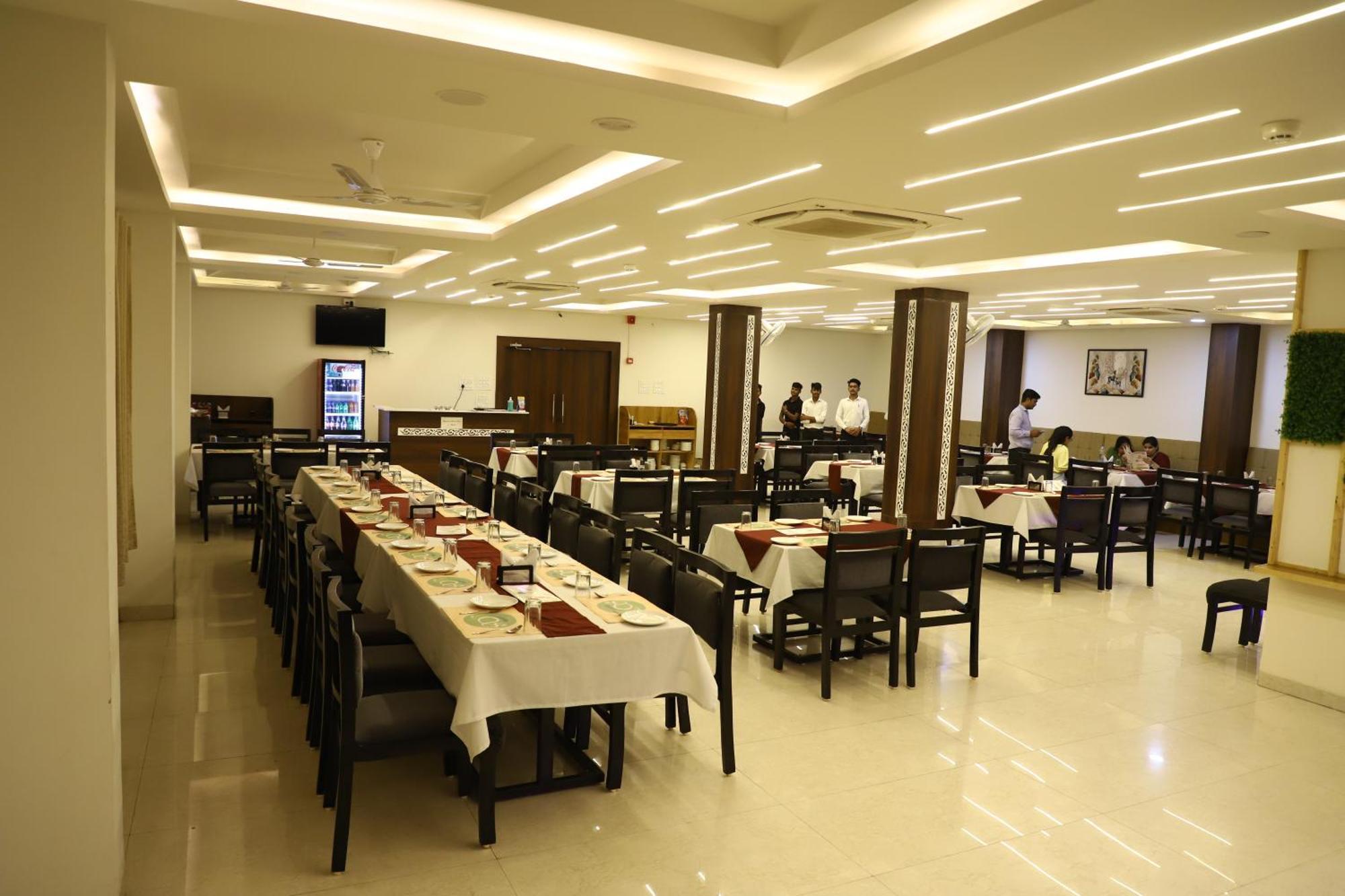 Hotel Singhnature Khandwa エクステリア 写真