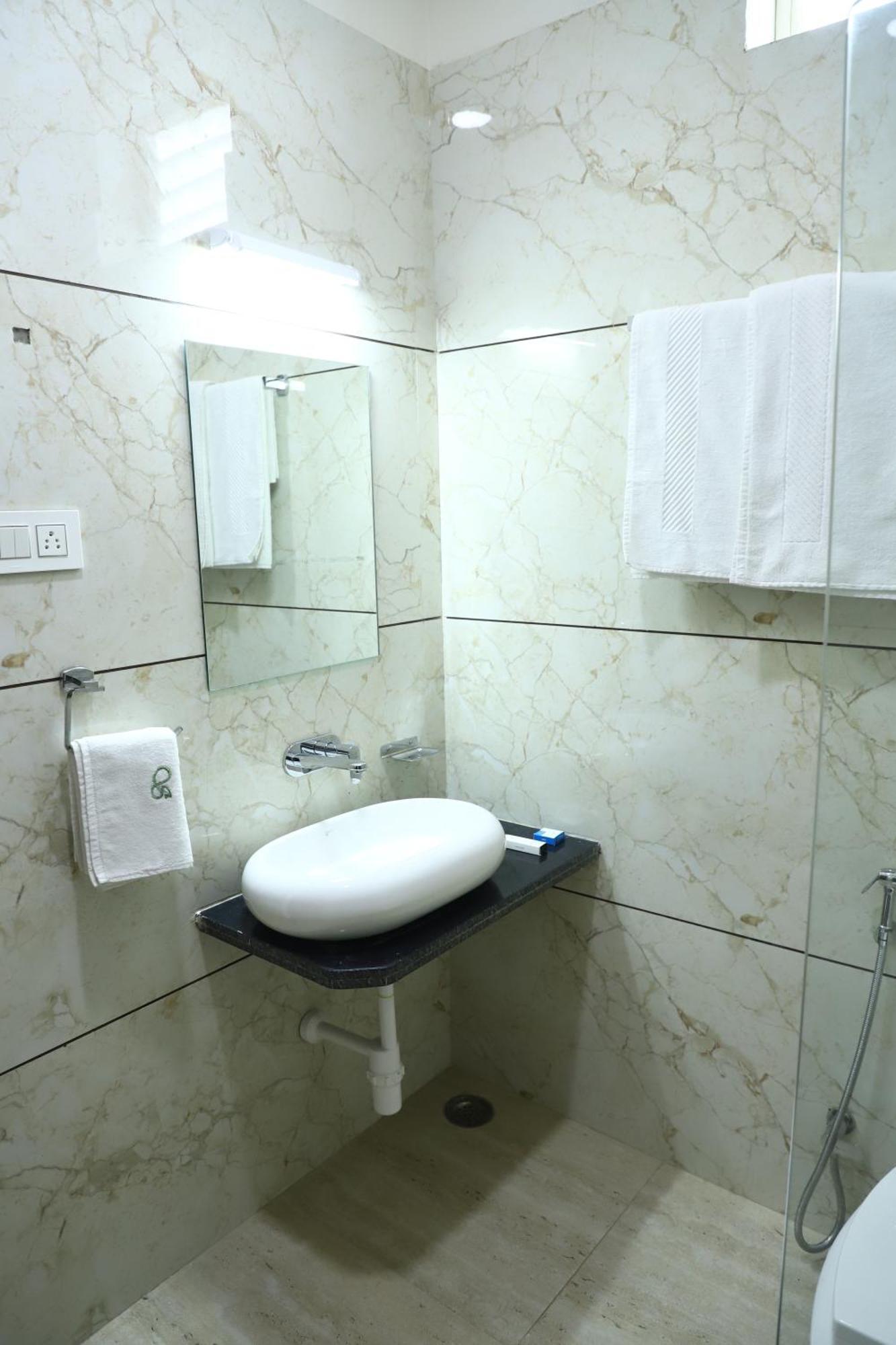 Hotel Singhnature Khandwa エクステリア 写真