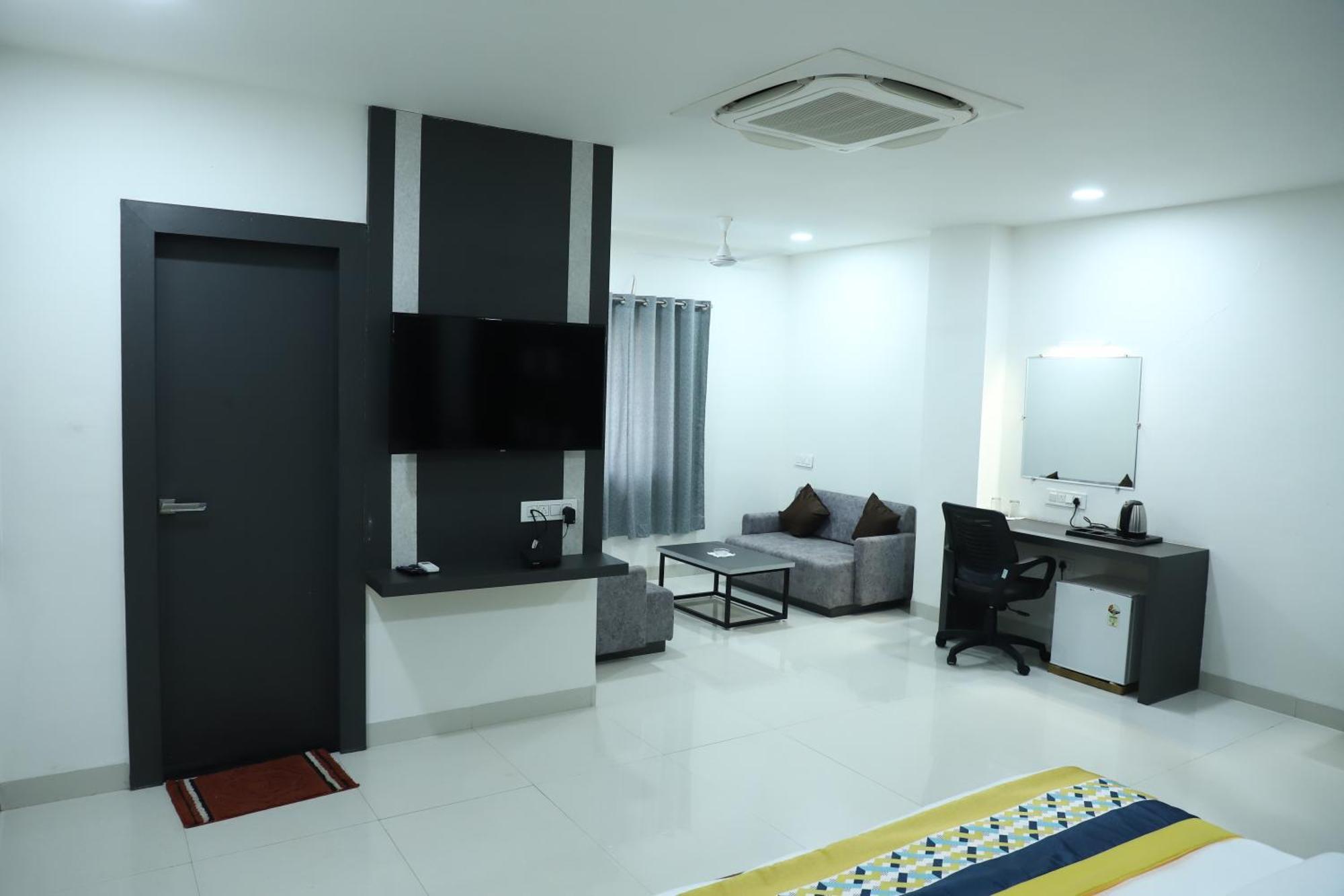 Hotel Singhnature Khandwa エクステリア 写真