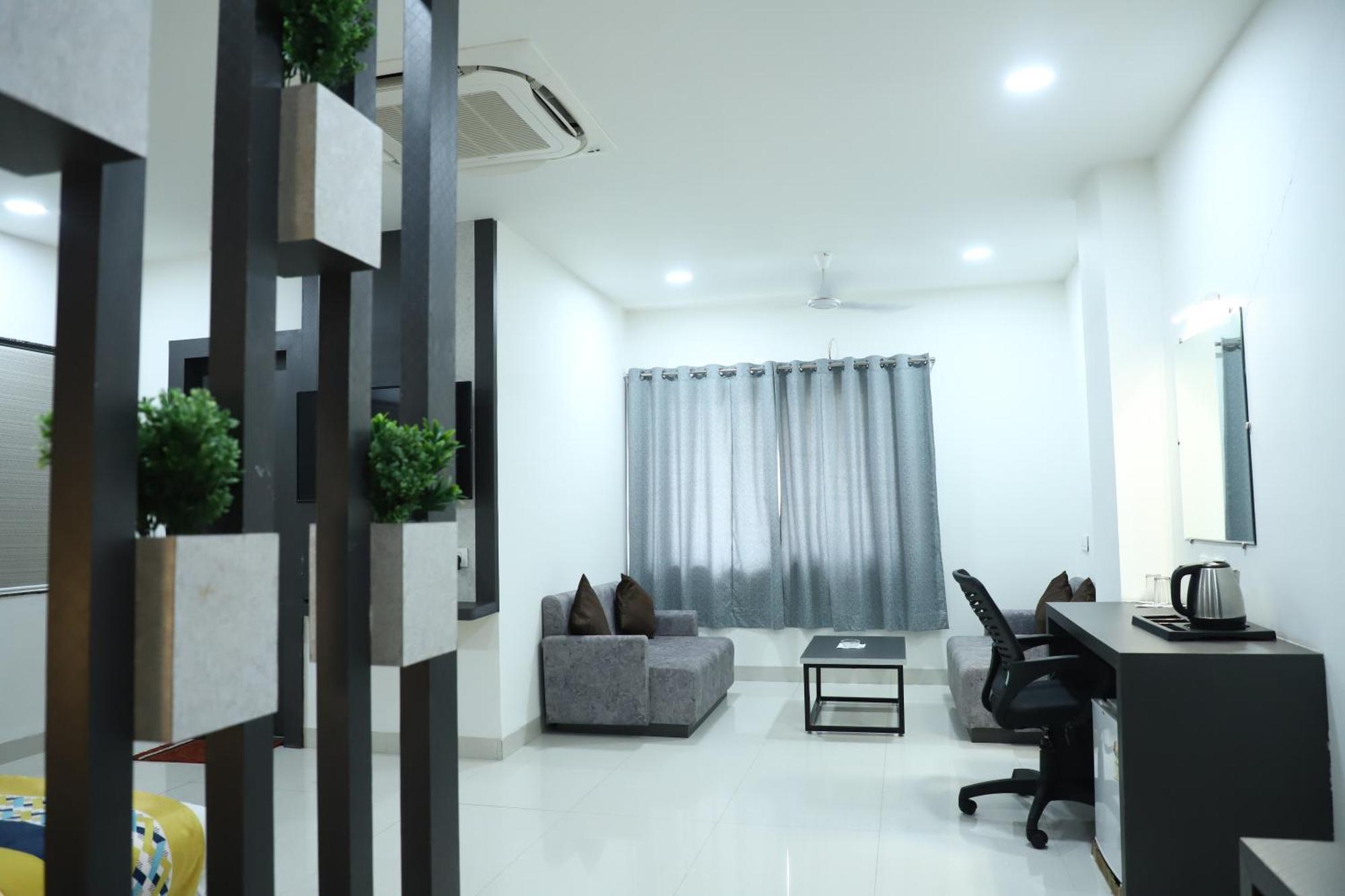 Hotel Singhnature Khandwa エクステリア 写真